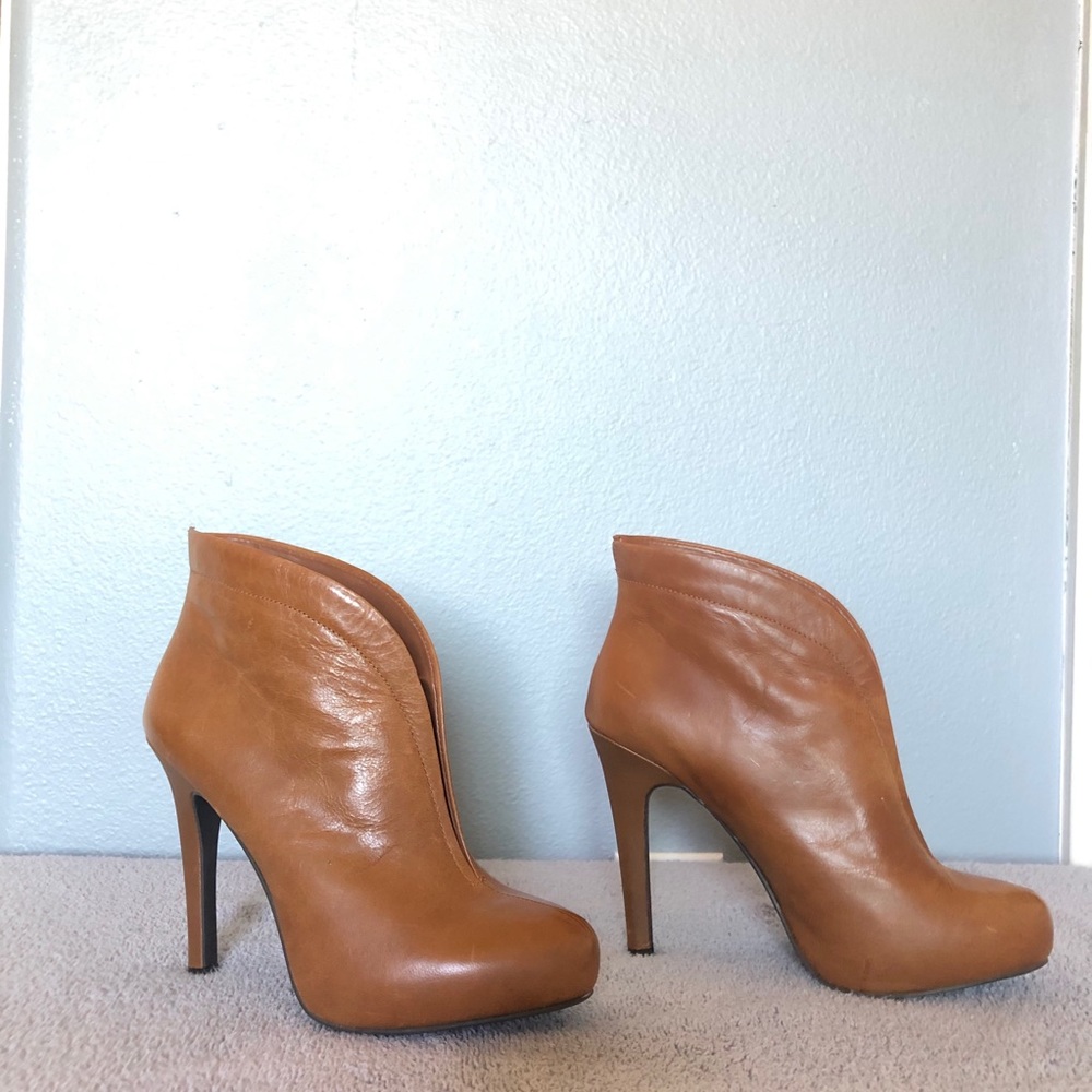 Jessica Simpson - Brown Ankle boots